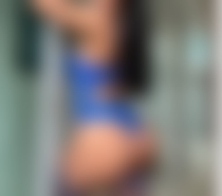 Escorts Ardleigh Green East London - Photos for NAUGHTY FUN IN TOWN BIG BOOBS PARTY 🤩