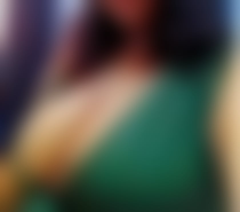 Escorts Ealing Northolt Station - Ealing - Photos for Curvy British Ebony