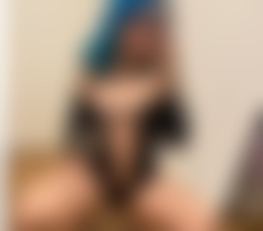  Escorts South Harrow Harrow - Photos for 💙 🦋LAURA Your Blue-Haired Dream Companion 💙🦋