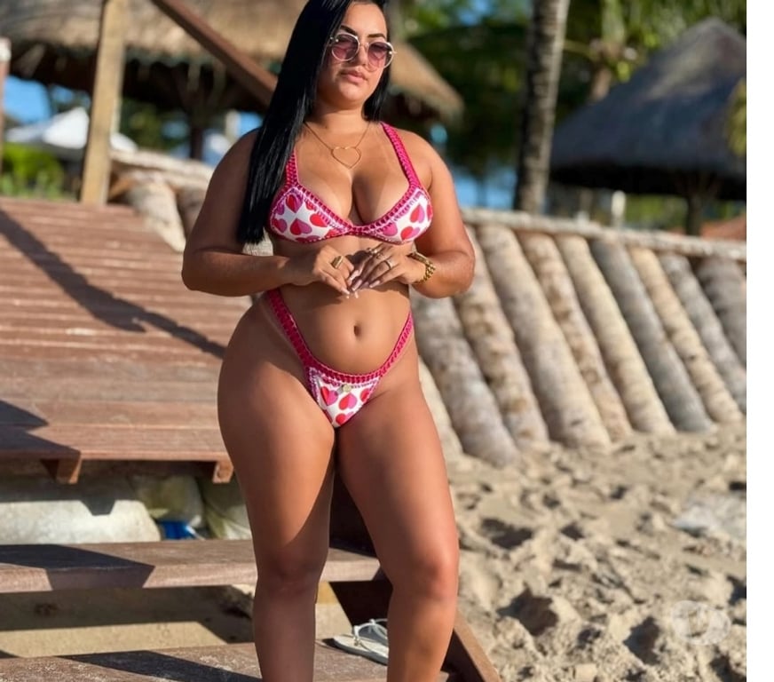 Escorts East London Ardleigh Green - East London - Photos for AMAZING BRUNETTE FIRST TIME IN TOWN MILF