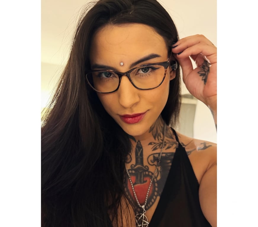 Escorts West Midlands Wolverhampton - Photos for Lexi 💋 fiery new girl in town😈 No Rush