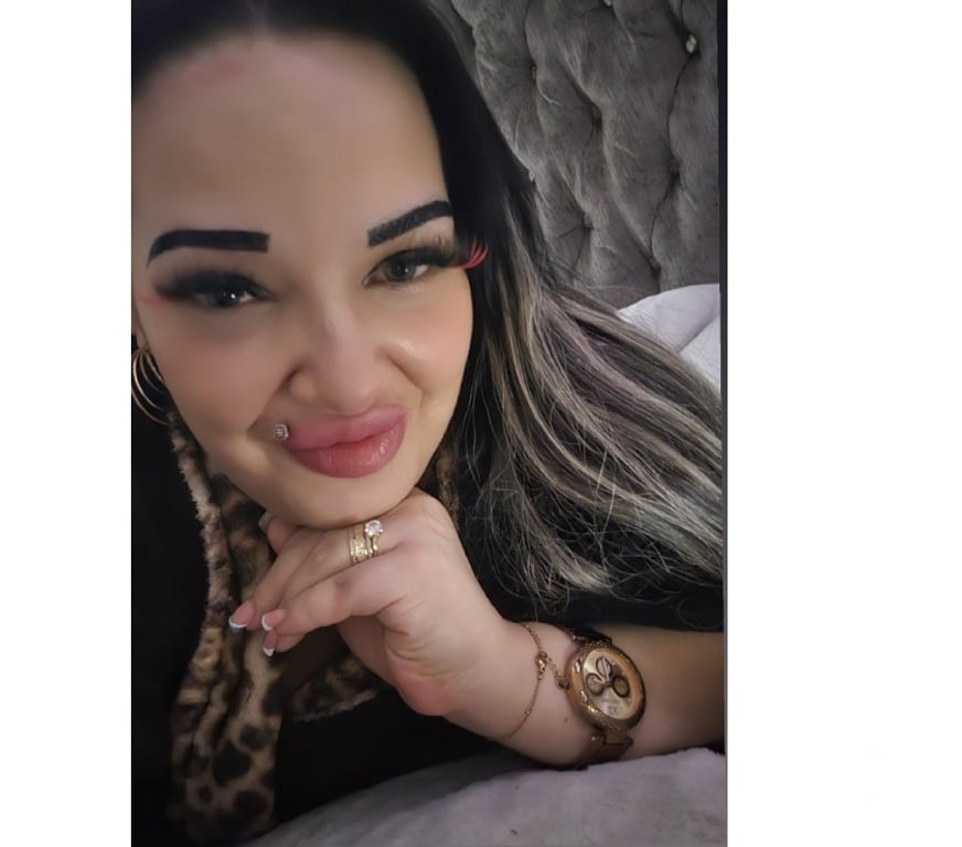 Escorts North London Edmondton Green Station - North London - Photos for Hi Guy’s!my name is becky best service in the town 24h