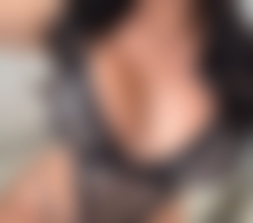 Escorts West London Hillingdon - Photos for VIVI BRAZILIAN🇧🇷NAUGHTY🔞SERVICE GFE👠🥂