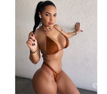 Escorts Redhill Reigate and Banstead - Photos for 💦🍑HOT MARY LATINA PARTY GIRL👙🍑