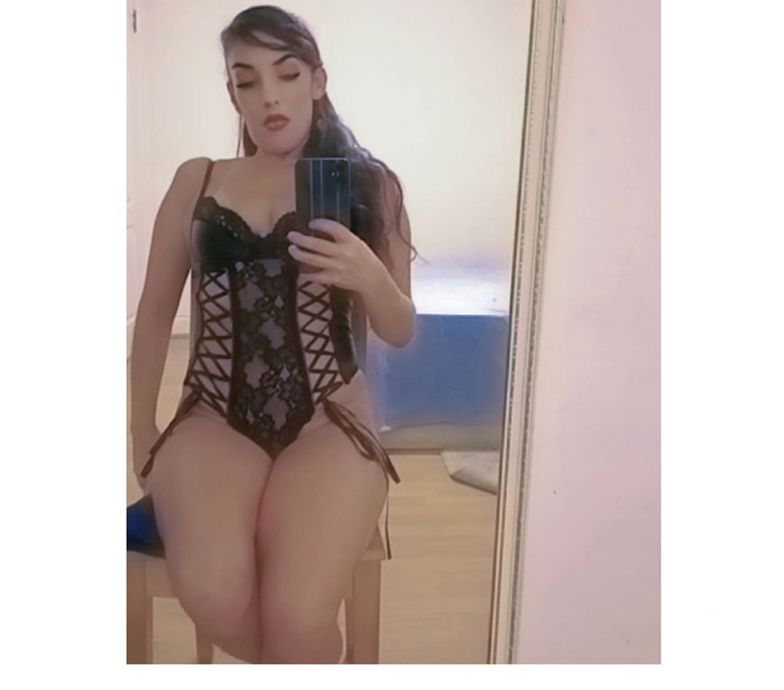 Escorts Surrey Reigate and Banstead - Photos for Naughty Katy Latina Girl🍑🍑💦💦 💋