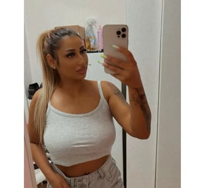  Escorts Newport City Centre Newport - Wales - Photos for Hello i m Adelina