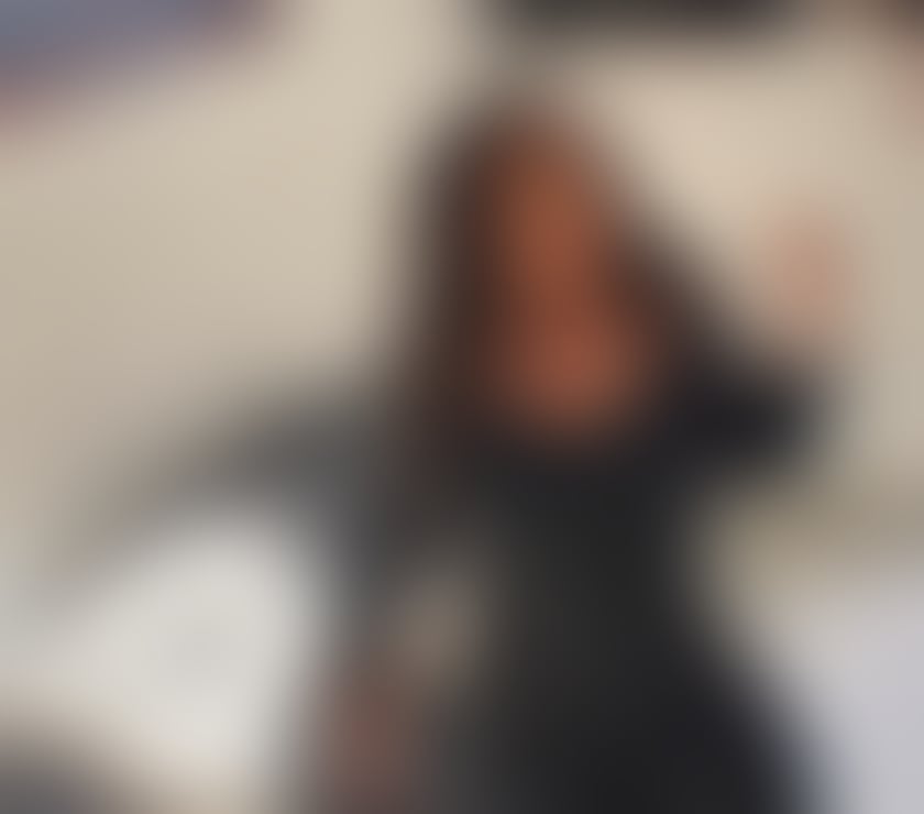 TRANS TS THICK AMELIA FAT ASS BOUNCE ON YOUR 🍆 party 24 7