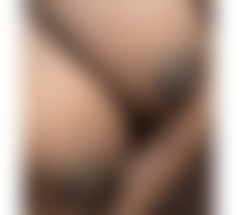 Big ass ebony 👅👅🍆🍑