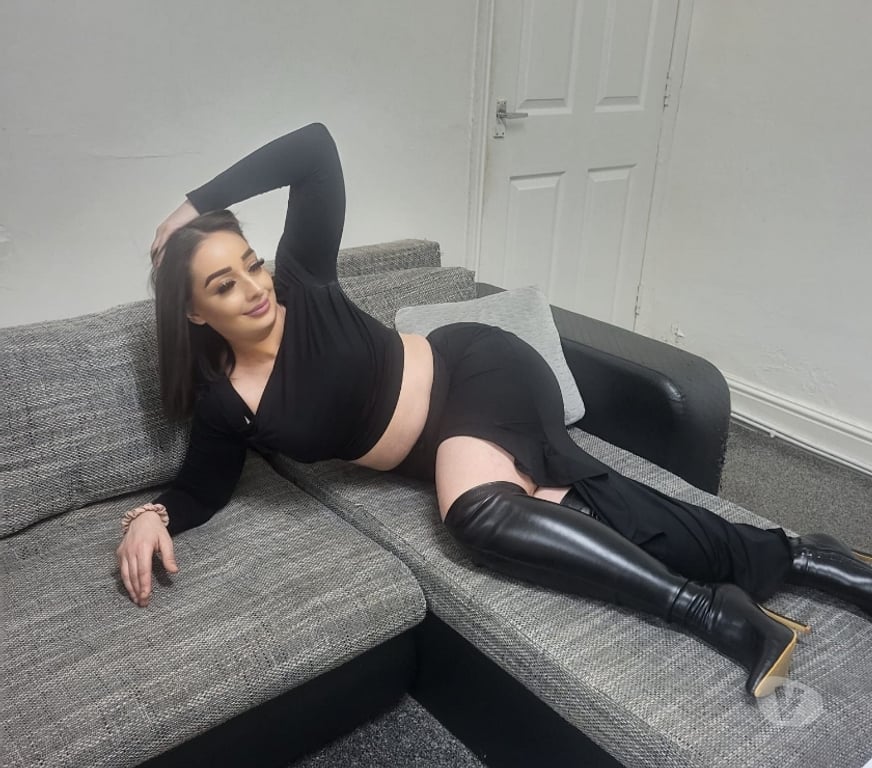 Escorts Leicestershire Hinckley and Bosworth - Photos for Mia party Girl 🧡🧡🧡