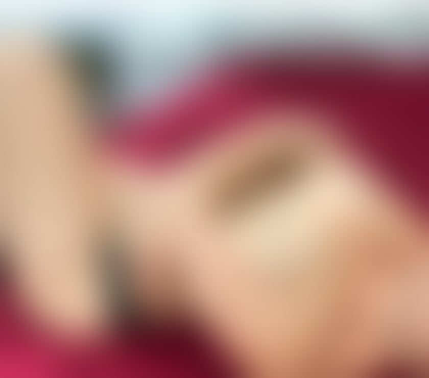 Escorts Romford Havering - Photos for Natasha more details on WhatsApp