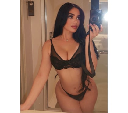  Escorts Luton Town Centre Luton - Photos for Outcall party girl in town