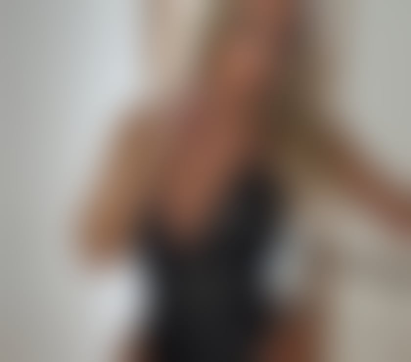 Escorts West London Edgware Road - West London - Photos for Hiya I’m Zoe just pop in for 2 days hoping to cu soon x