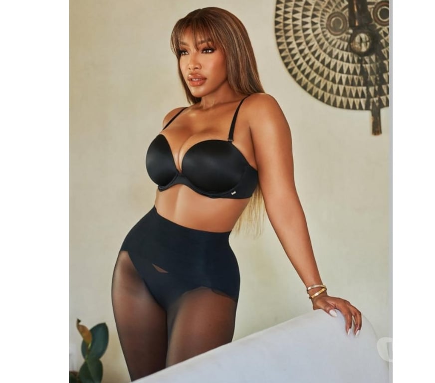 Escorts South East London Camberwell - South East London - Photos for 🌸 HOT Lina 🌸 BIG BOOTY