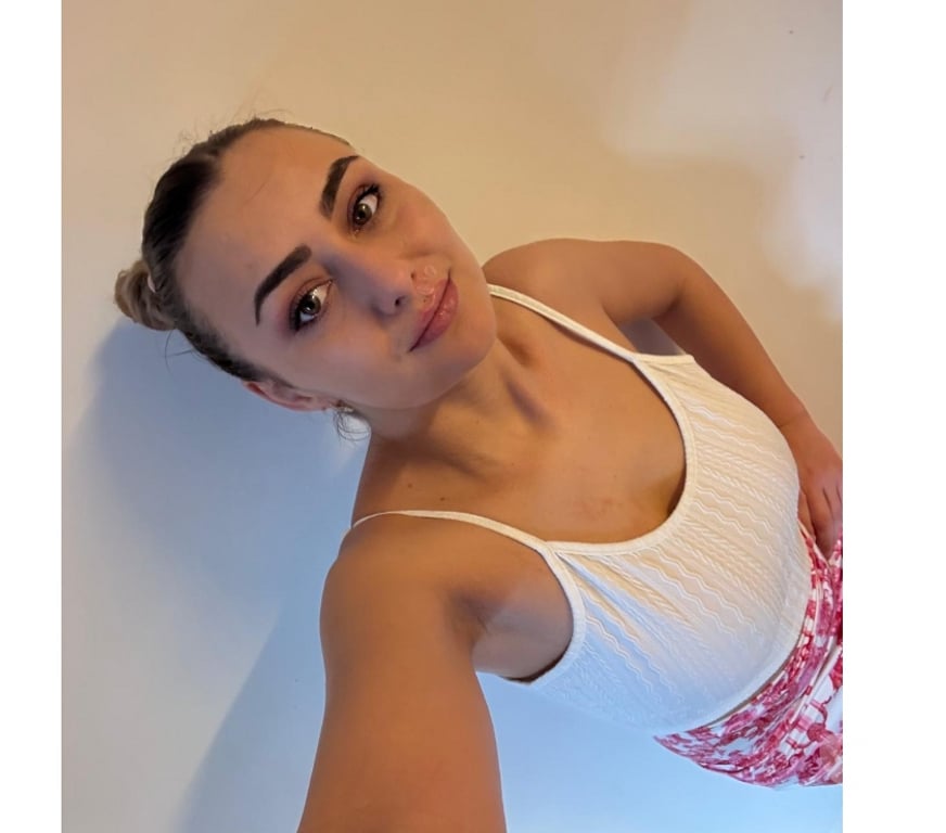 Escorts Staffordshire Stoke-on-Trent - Photos for 🫦Anne New Arrived In Town Confirm Pictures On Wapp 🫦