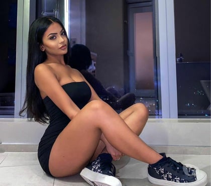  Escorts & Erotic Massage Craigentinny Edinburgh - Photos for Maybe, you’ll read this quickly - Manu