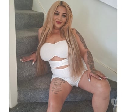  Escorts & Erotic Massage Luton Town Centre Luton - Photos for 🔥BELLA BIG BOOBS NEW IN THE TOWN🔥