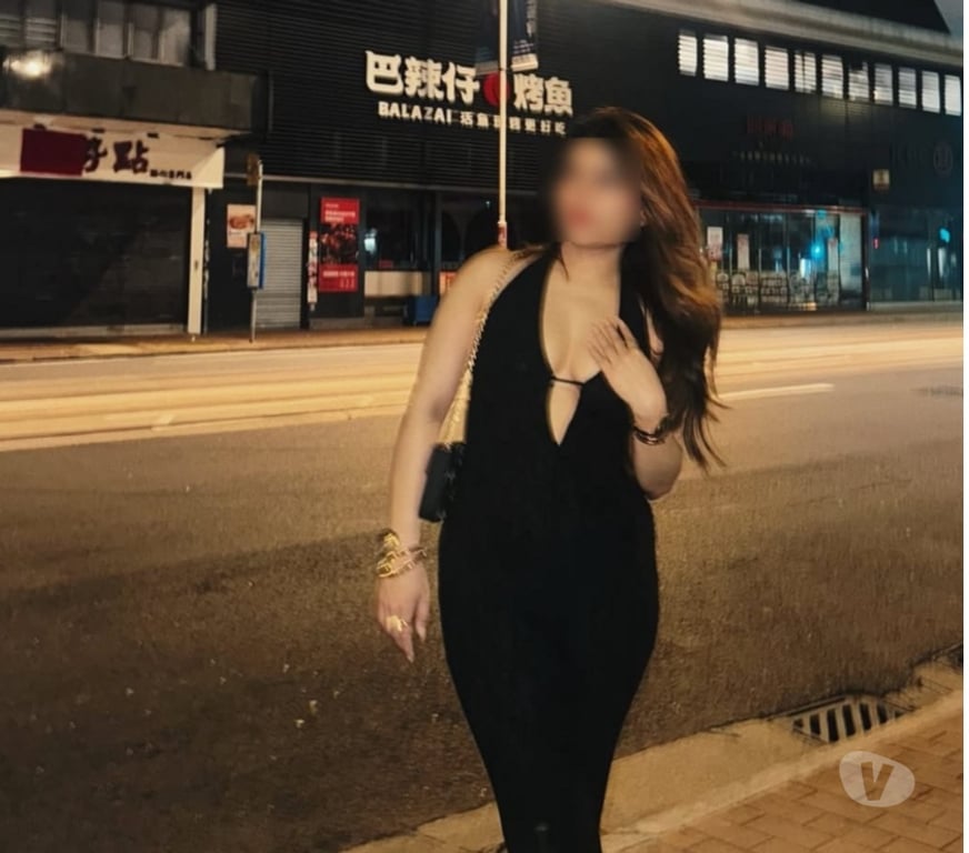 Escorts West Yorkshire Calderdale - Photos for Hot and sexy girl in your area... Indian girl real genuine..