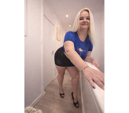  Escorts Limehouse East London - Photos for DANA PARTY GIRL ✅💦 NO RUSH 💯‼️ FULL SERVICE