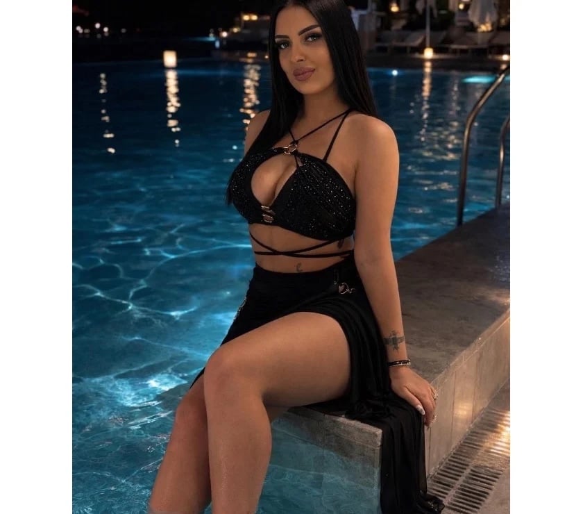 Escorts West Sussex Crawley - Photos for NEW PARTY GIRL🤍🤍NEW IN TOWN🖤🖤