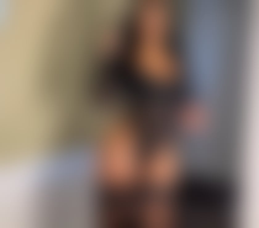 Escorts London Gatwick Airport Crawley - Photos for NEW PARTY GIRL🤍🤍NEW IN TOWN🖤🖤