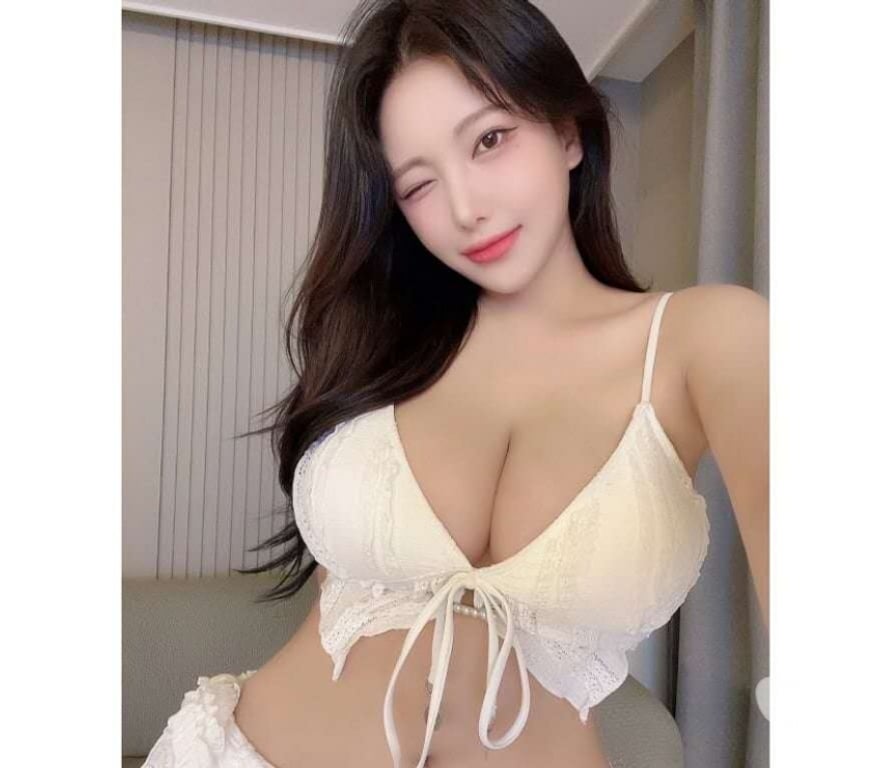 Escorts Shropshire Shrewsbury - Shropshire - Photos for 100% PETITE ASIAN. NO RUSH BEST MASSAGE