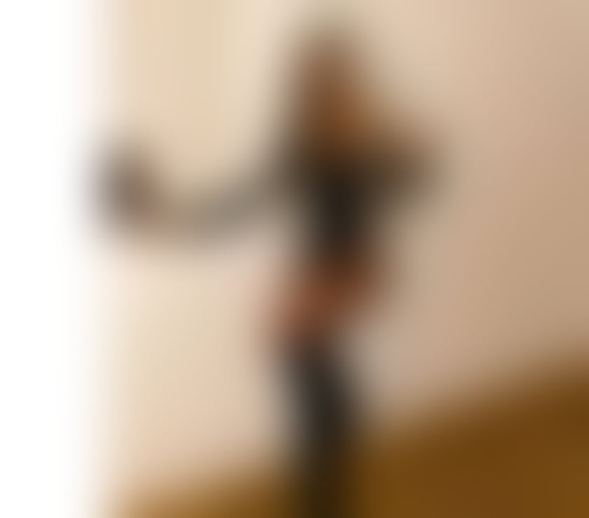 This is Polina and I am your STRAP on Queen 🍆