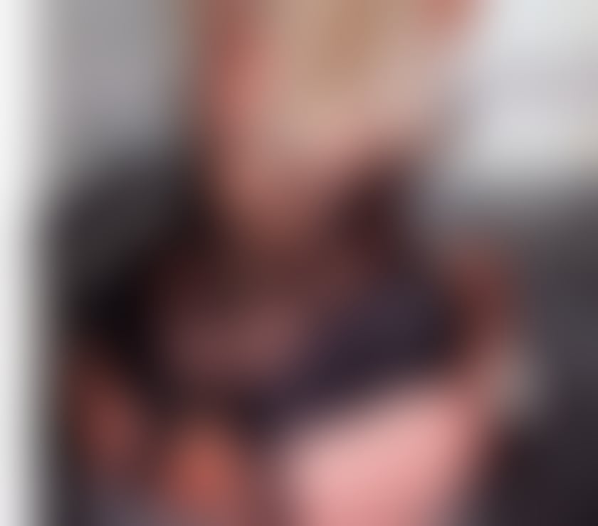 Escorts Glasgow Glasgow City Centre - Glasgow - Photos for Blonde massusse available for a bit of excitement.