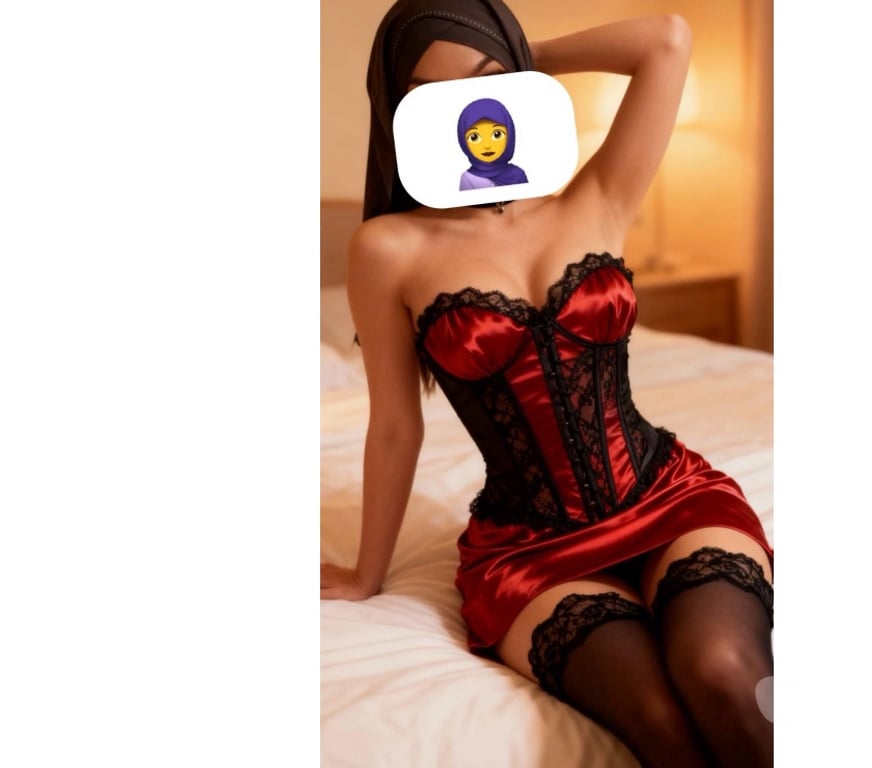 Escorts Essex Chelmsford - Photos for Hijab Zara AVAILABLE PARTY GIRL-REAL PHOTO