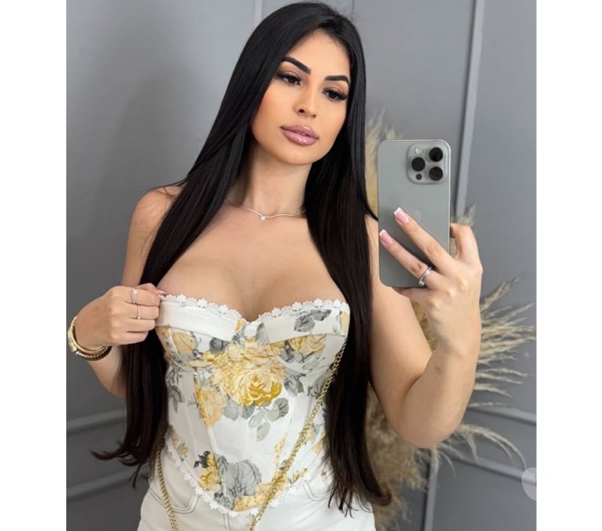 Escorts West Midlands Wolverhampton - Photos for Bianca 🇧🇷 The queen of Brazil 👸 *NEW TODAY*