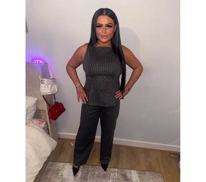 Escorts and Massages Glasgow City Centre Glasgow - Photos for Hot Scottish Brunette Scarlett Foxx💋