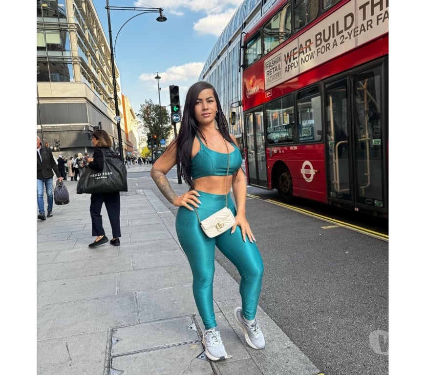 Escorts West Sussex Crawley - Photos for 👄STACEY BUSTY BRUNETTE 👄DUO