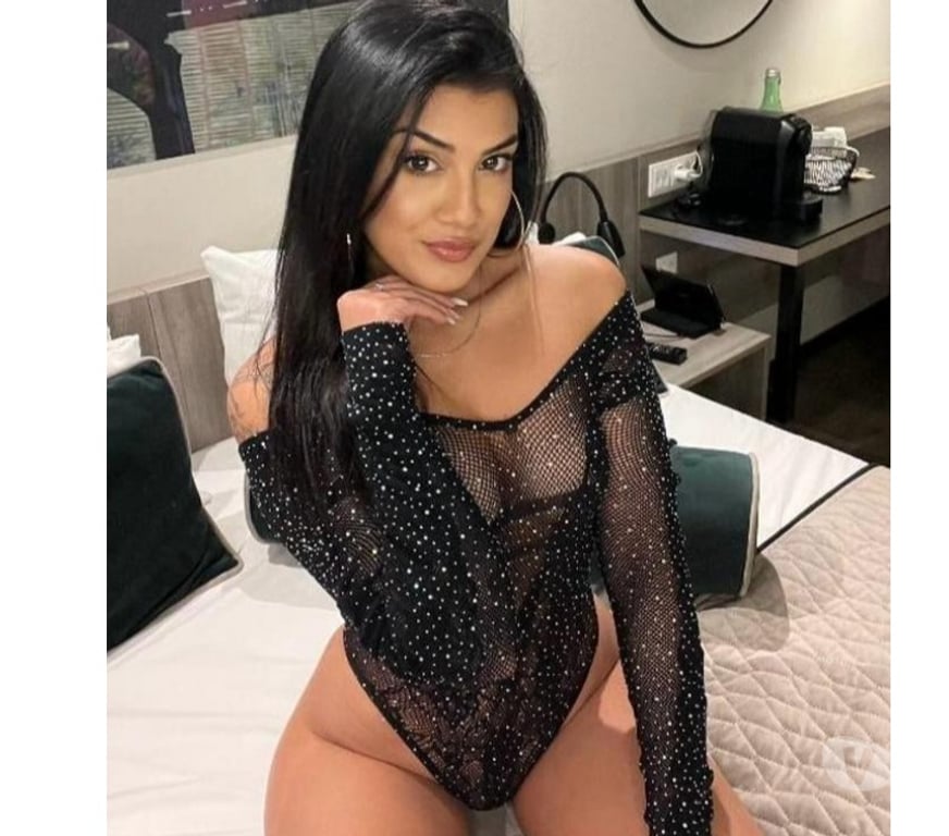 Escorts Somerset Bridgwater - Somerset - Photos for 😚hello, I'm Delya, we're new here, best sexy brunette