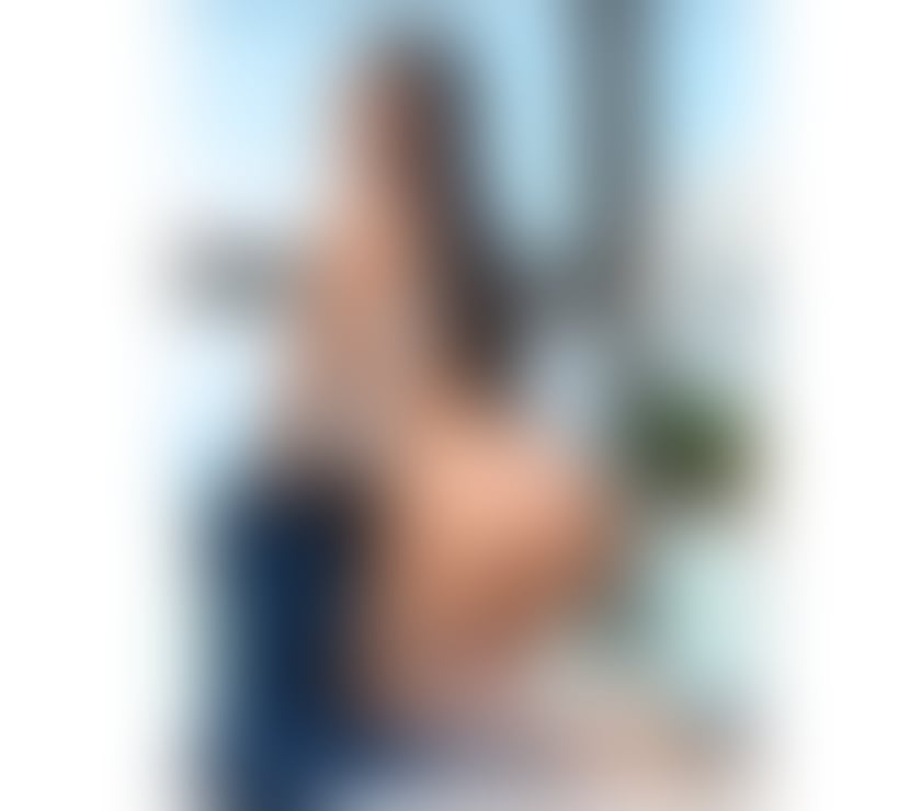 Escorts and Massages Gants Hill Station East London - Photos for Brunette Party Girl Brazilian Model Vanessa