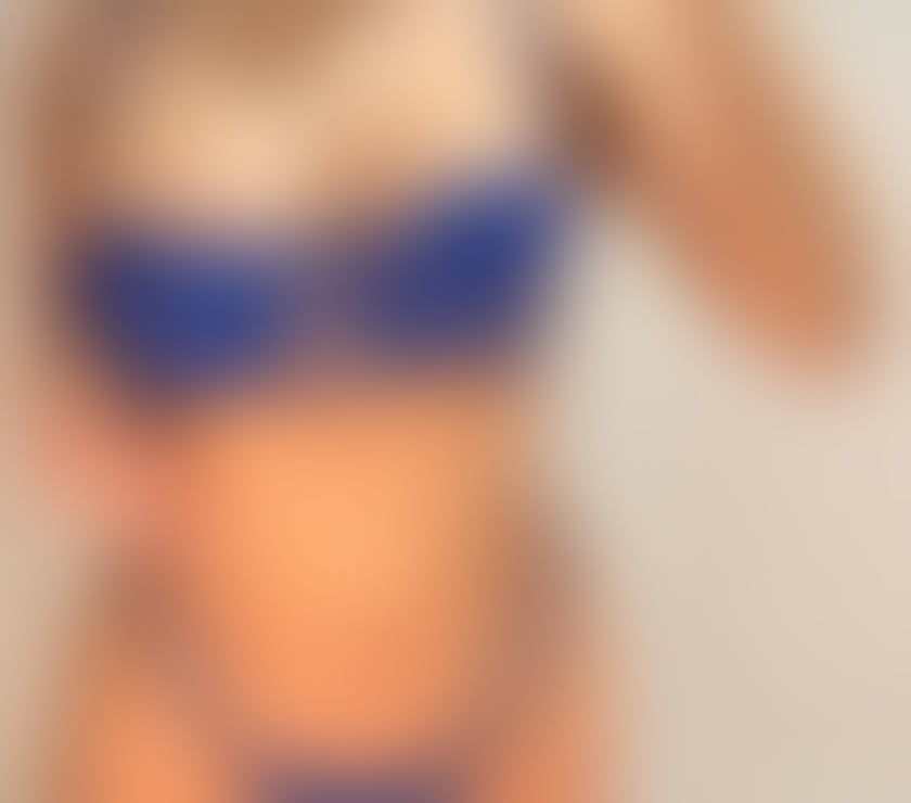 Escorts West Sussex Crawley - Photos for Alexaa new party Girls in Town Best services just call me.