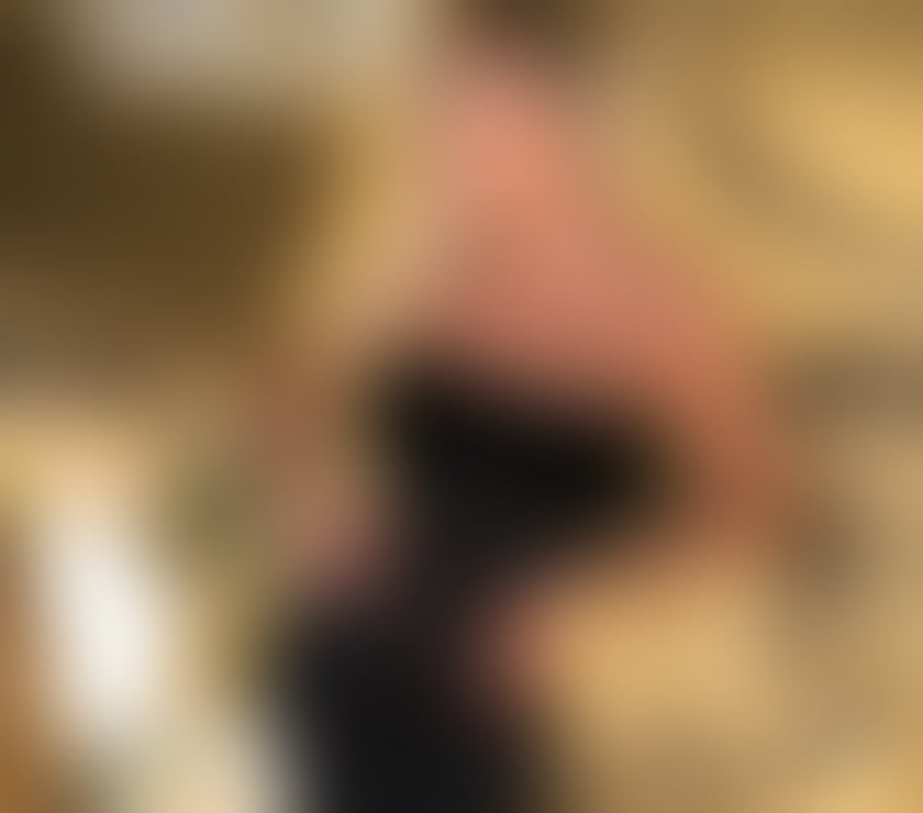 Escorts Broadfield Crawley - Photos for Alexaa new party Girls in Town Best services just call me.