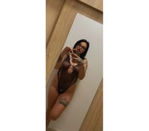 new brunette only a few days in your city call me no rush