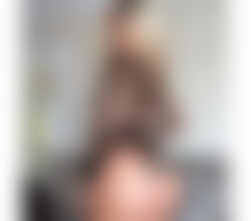 Escorts Lancashire Preston - Photos for ELLA🍭HOT CURVY PARTY-GIRL🥳outcal💦DOMINATION