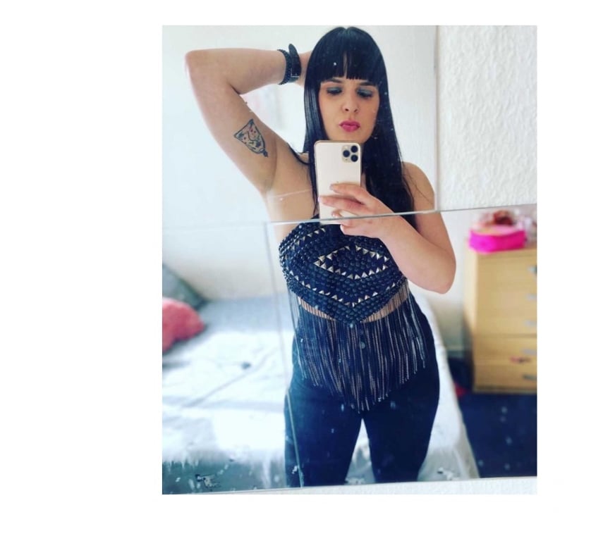 Escorts Wiltshire Swindon - Photos for Laura new !! 3 days only !!!