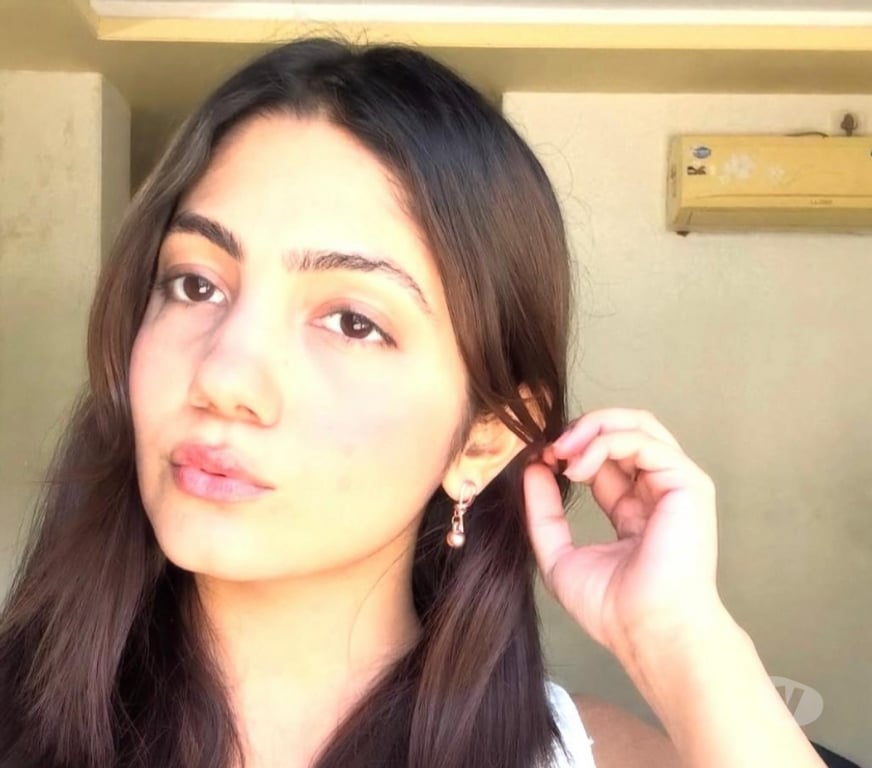 Escorts South East London Croydon - Photos for Cute and respectfully asian girl in your town