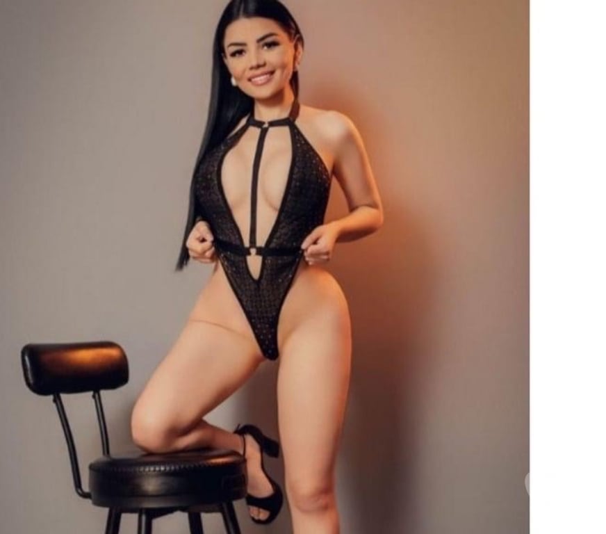 Escorts Cambridgeshire Huntingdonshire - Photos for Girl part Yiasmim