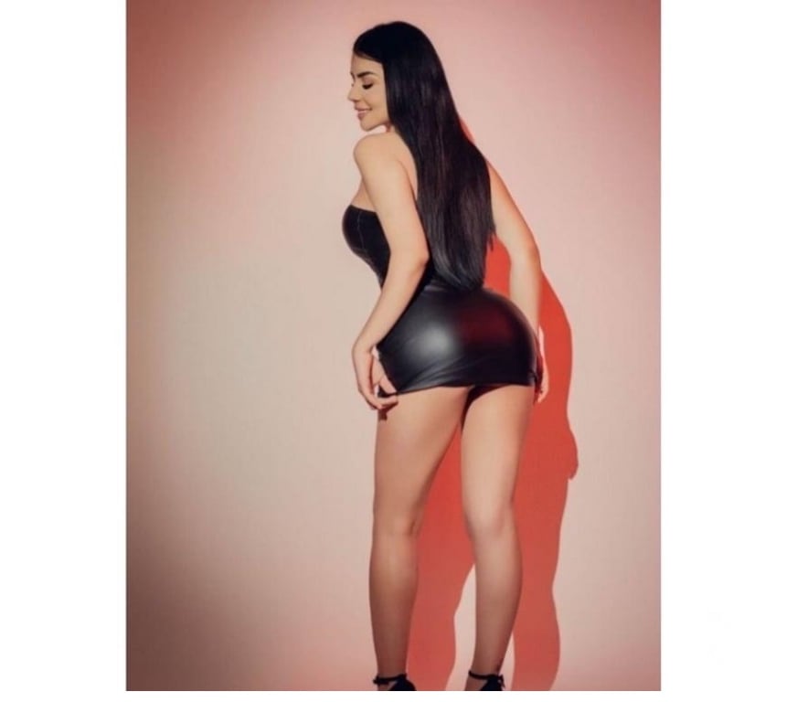 Escorts Cambridgeshire Huntingdonshire - Photos for Girl part Yiasmim