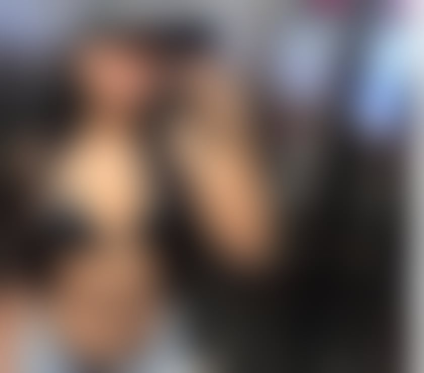 Escorts Greater Manchester Salford - Photos for Sabrina Brazilian girl 🇧🇷🔥on for Party 🎉🍾🍯