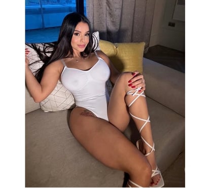  Escorts Milton Keynes City Centre Milton Keynes - Photos for 😈💋 Larissa naughty teen come