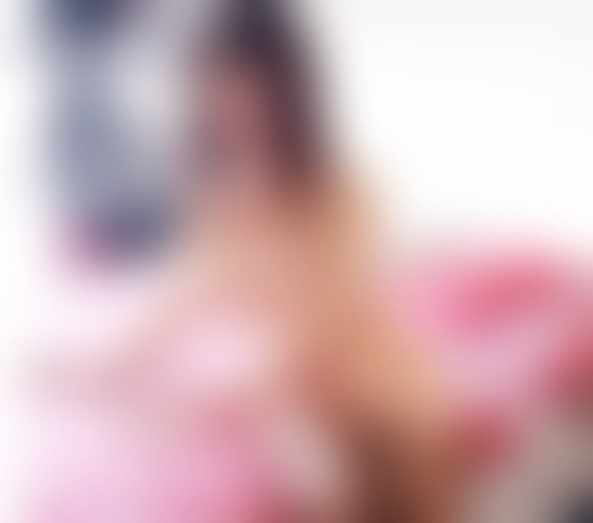 Transsexual Leeds City Centre Leeds - Photos for Anna sexy Thai shemale body to body massage in Leeds