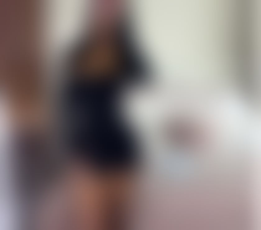 Photos for New in town call me