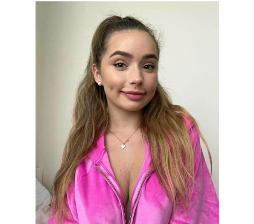 Escorts South East London Bromley - Photos for Hot party girl in your town