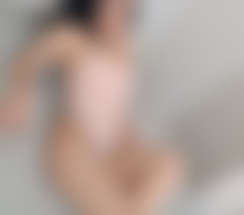 Escorts West Yorkshire Leeds - Photos for New girls in town🤭 BEST PARTY GIRL🎉🥳👯‍♀️