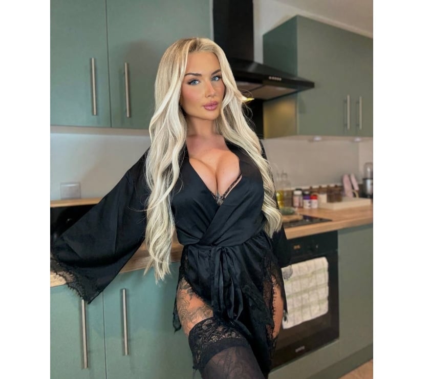 Escorts Stoke on Trent City Centre Stoke-on-Trent - Photos for 🔥HOT PARTY MAYA🔥ONLY OUTCALL OR VIDEO CALL BEST OWO