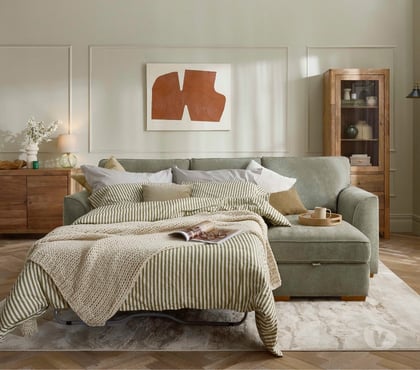 room for rent Chessington Kingston upon Thames - Photos for Cozy room available for a female student or professional