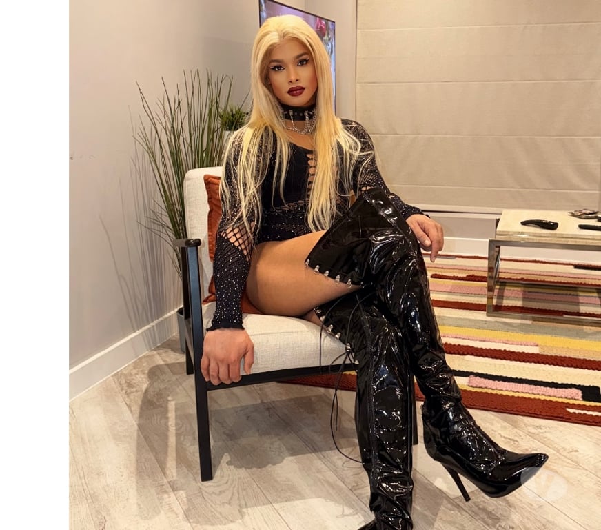 Trans Escorts Bedfordshire Central Bedfordshire - Photos for Camila DOM Huge BBC 😈🔥🍆